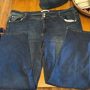 Women’s Catos size 22W Curvy Blue Jeans